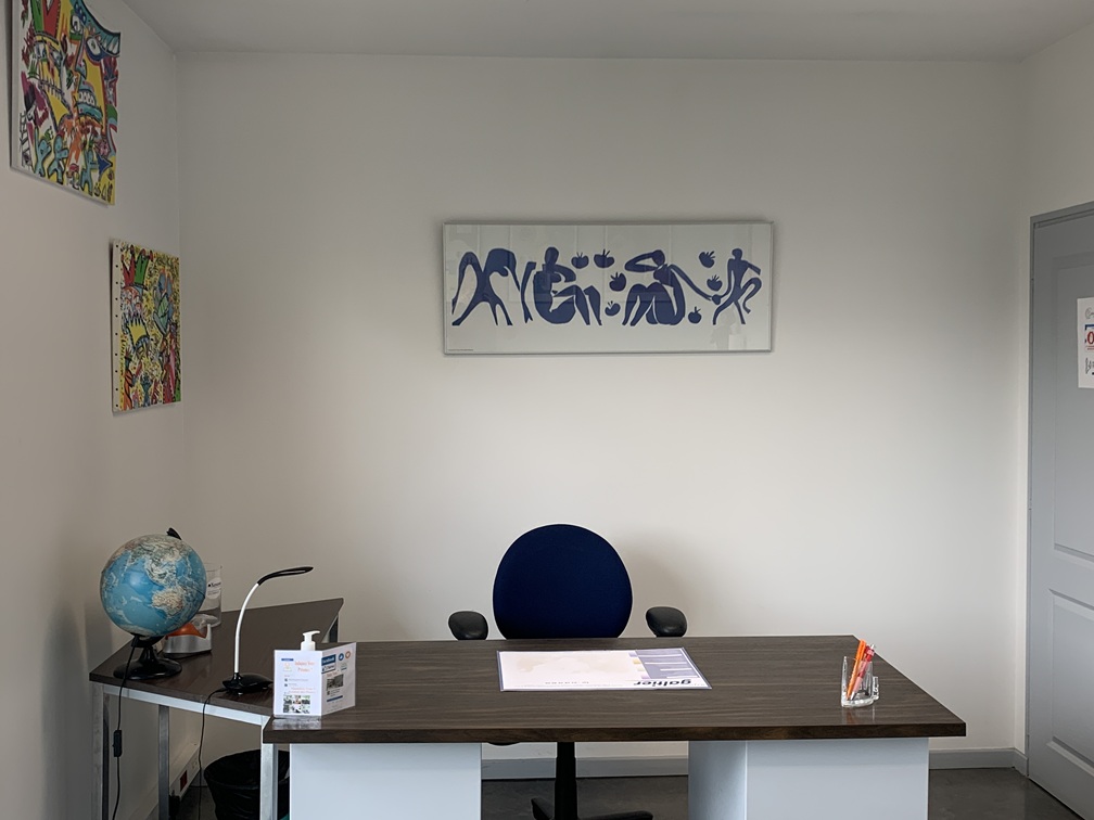 Façade du centre de test psychotechnique Clamart Services Coworking à Cambrai