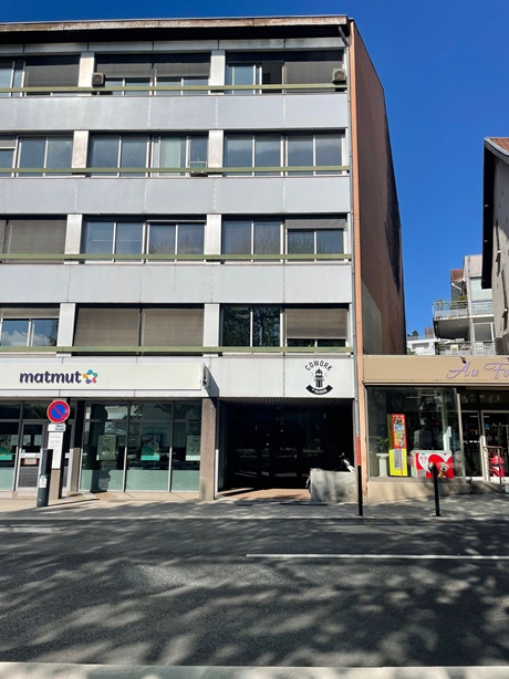 Façade du centre de test psychotechnique Cowork In Voiron à Voiron